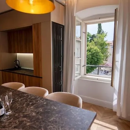 Park Apartment Porec